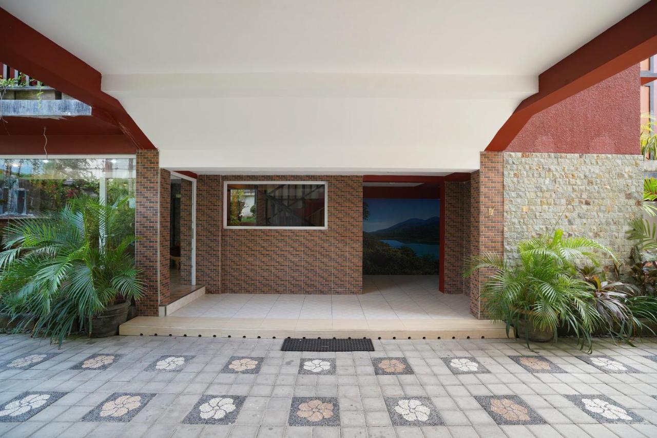Oyo 2392 Nusa Dua Eling Inn Exterior photo